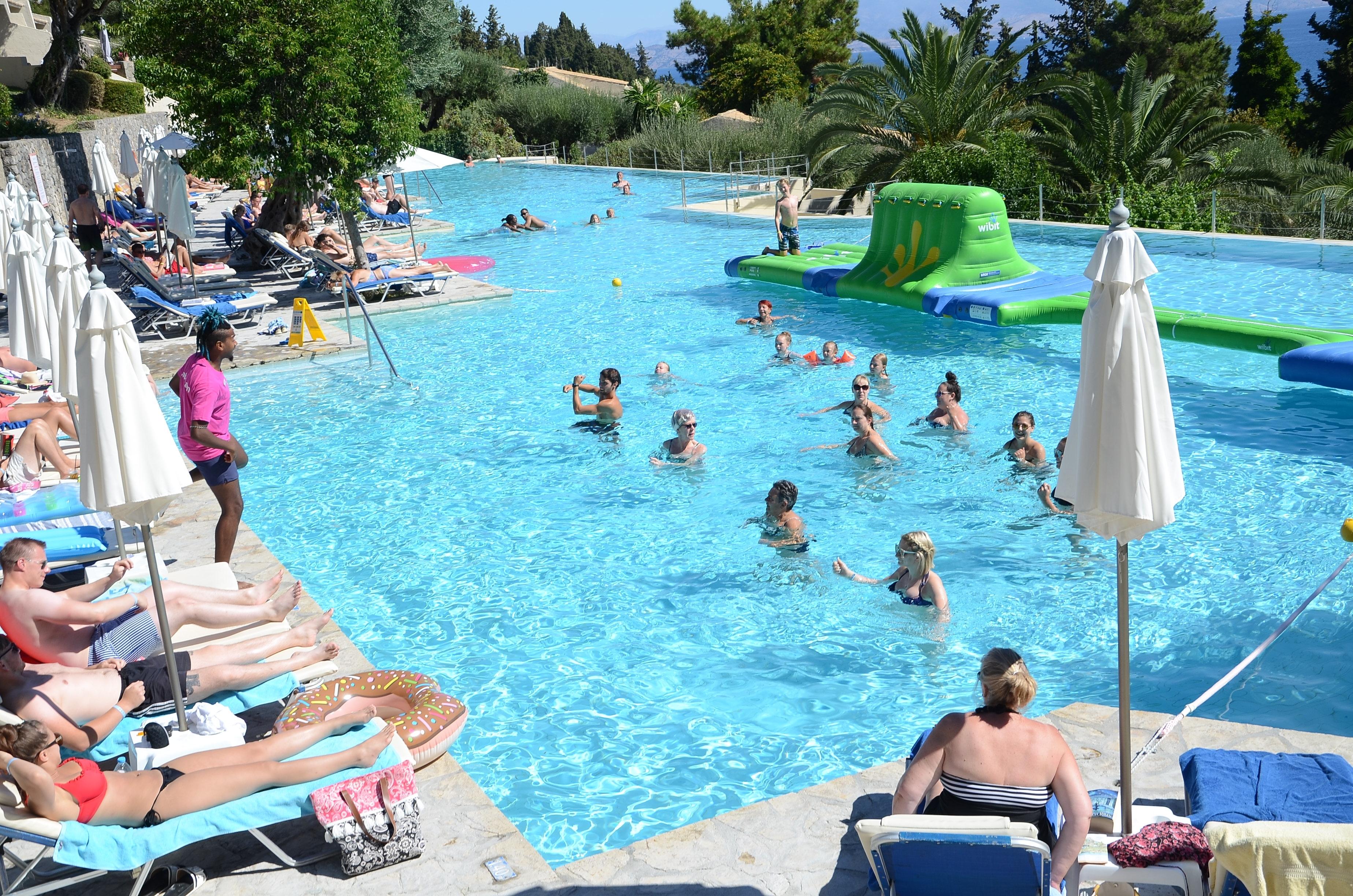 Aeolos Beach Resort Gastouri  Luaran gambar